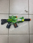 Игрушечный автомат с прицелом